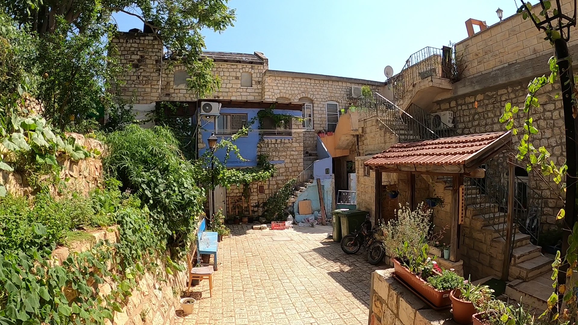 one of the alleyways in Safed Israel